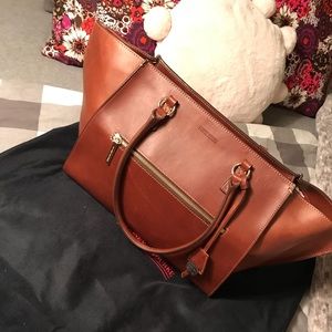 Dooney and Bourke Alto Silvia